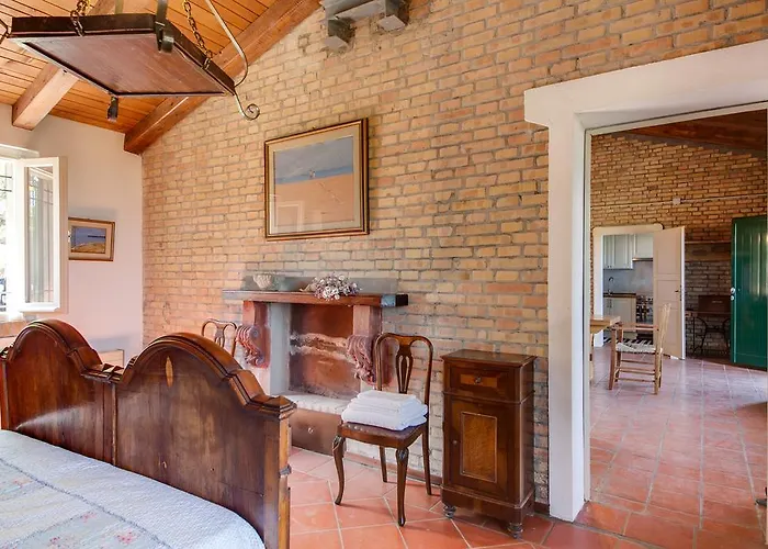 Il Vigneto 펜션 베르티노로